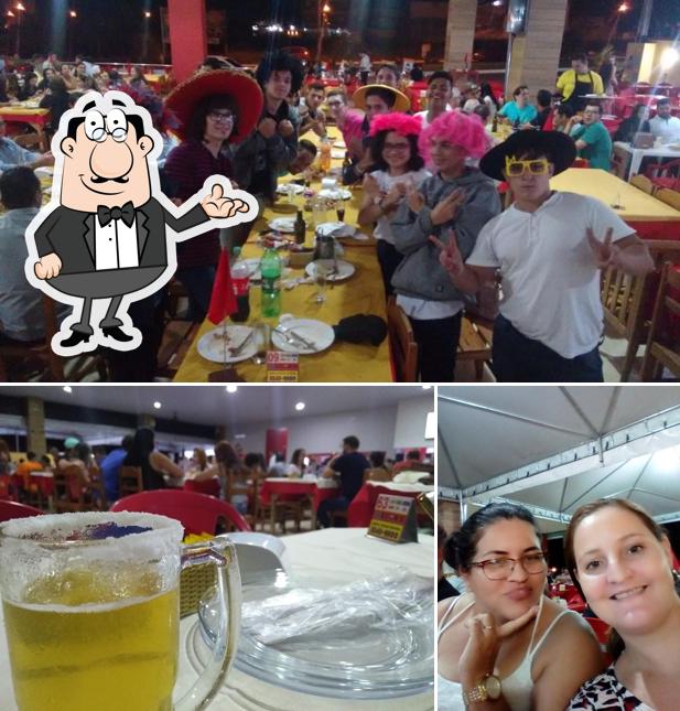O interior do D'talia Pizzaria e Choperia