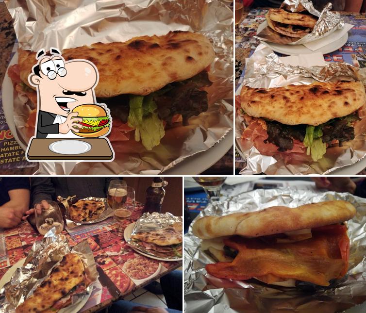 Gli hamburger di Pizzeria Borlenghi Felice potranno incontrare i gusti di molti