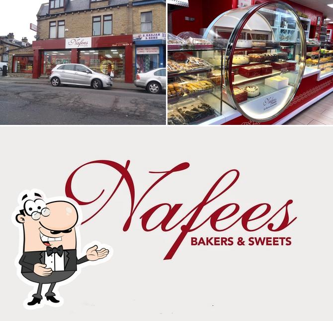 Restaurante Nafees Bakers & Sweets Bradford, Bradford, 210212 Lilycroft Rd