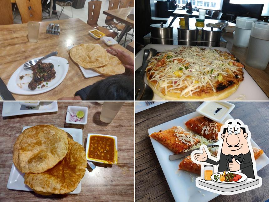 Food at Hungree Dosa Plaza
