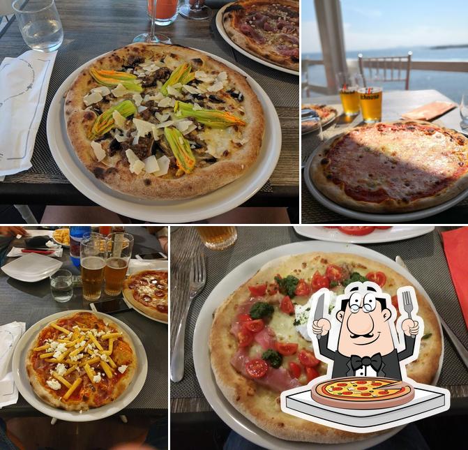 Scegli una pizza a Bolina 55 Restaurant pescatori in cucina
