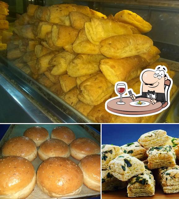 Meals at Shree Siddhivinayak Hindu Bakery