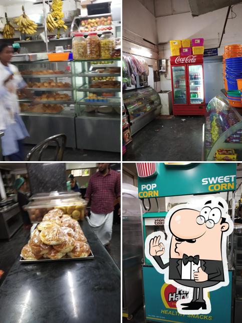 Look at this photo of Iqraa Hospital Canteen
