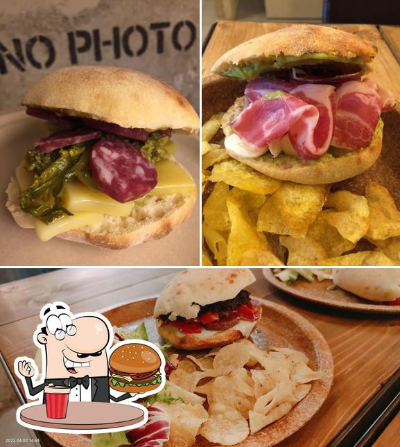 Concediti un bell'hamburger a FASTSUD Bottega Gourmet