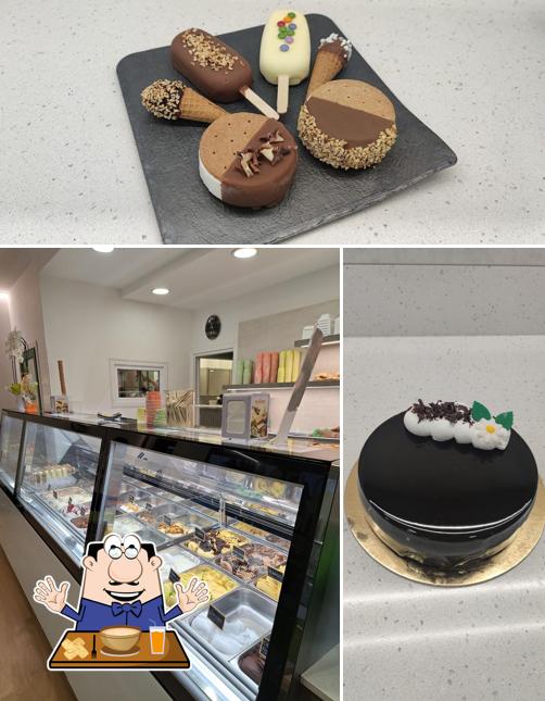 Dai un’occhiata alla foto che mostra la cibo e interni di GeLab