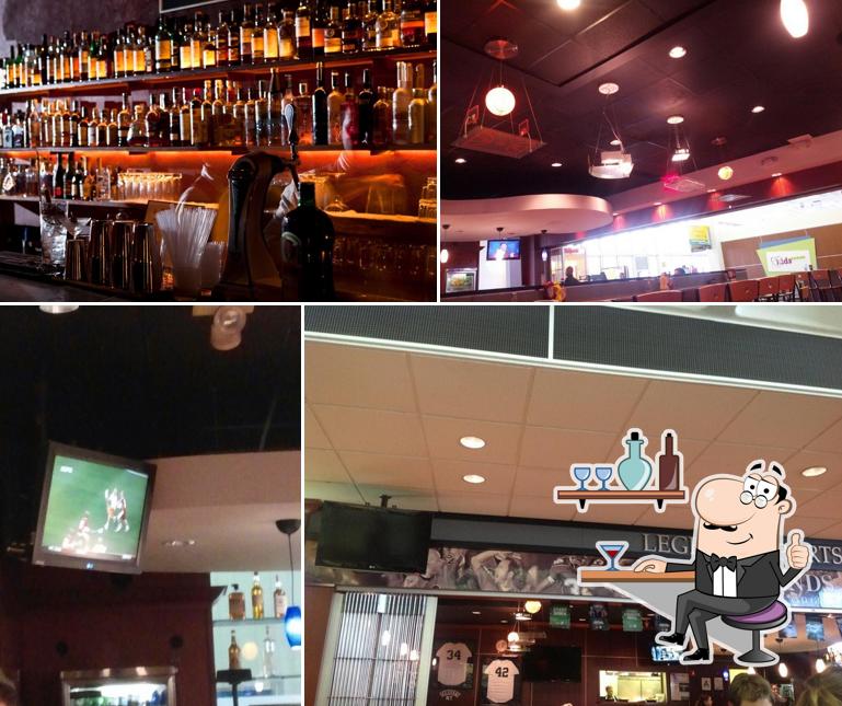 Legends Sports Bar, 59 John F. Kennedy International Airport, 4 Central