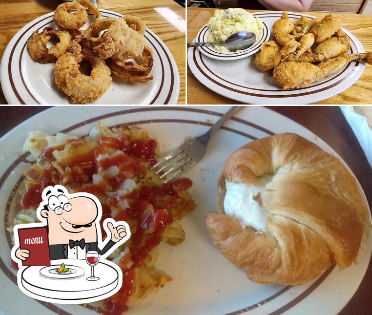 Food at Auburndale Main Street Diner