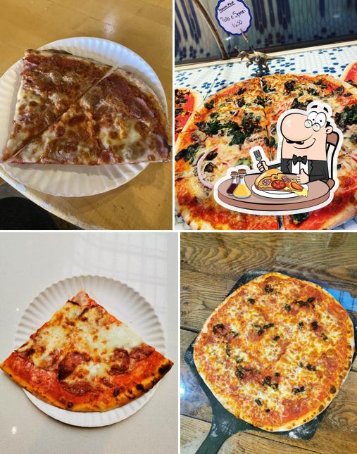 Order pizza at Pronto Pizza