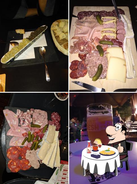 Assiette de fromage à Le Café Grognon