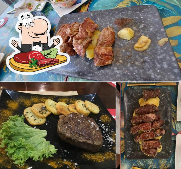 Tómate un plato con carne en Restaurante Aramara