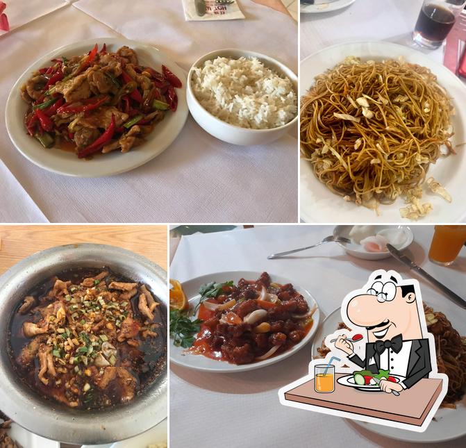 HOT WOK Chinese Restaurant, Żebbuġ Restaurant reviews