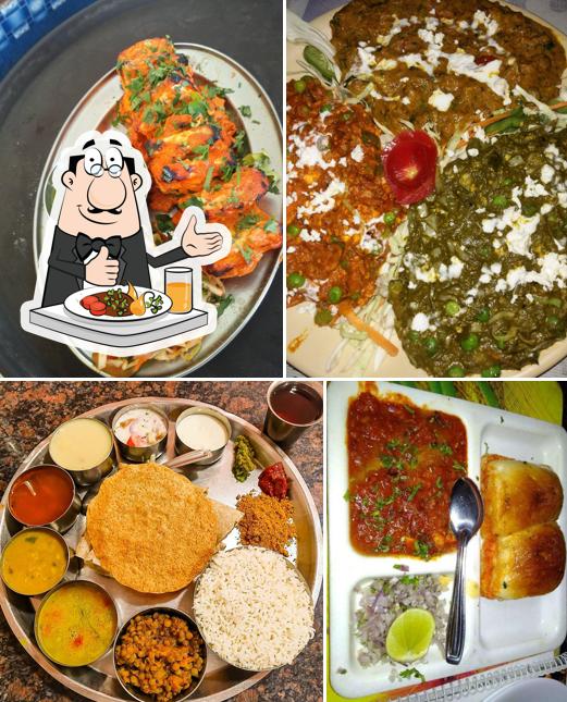 Food at Pai Palace