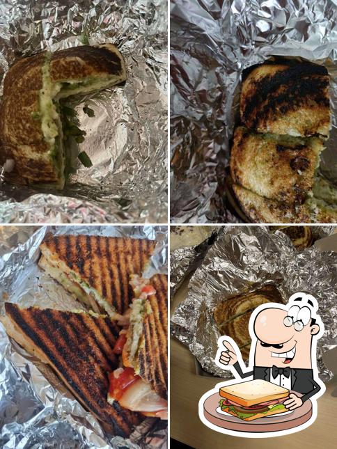 Grilled cheese sandwich at Manek Chowk Sandwich & Pizza