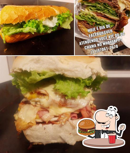 Os hambúrgueres do FaceBurguer Disk Entrega de Lanches ( delivery e Retirada) irão saciar diferentes gostos