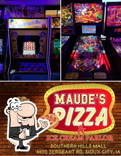 Maude's Pizza & Ice Cream Parlor in Sioux City Restaurant menu and