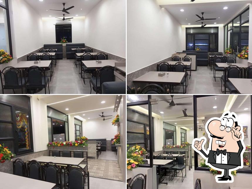 Samruddhi Family Restaurant