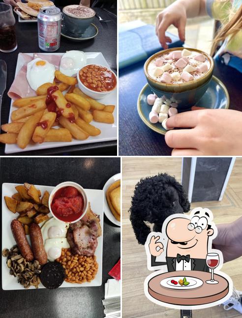 Windy Corner Cafe in West Bay Restaurant reviews