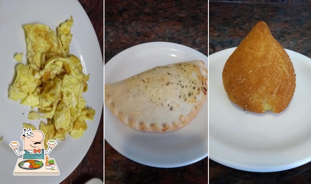 Comida em Espaço Café