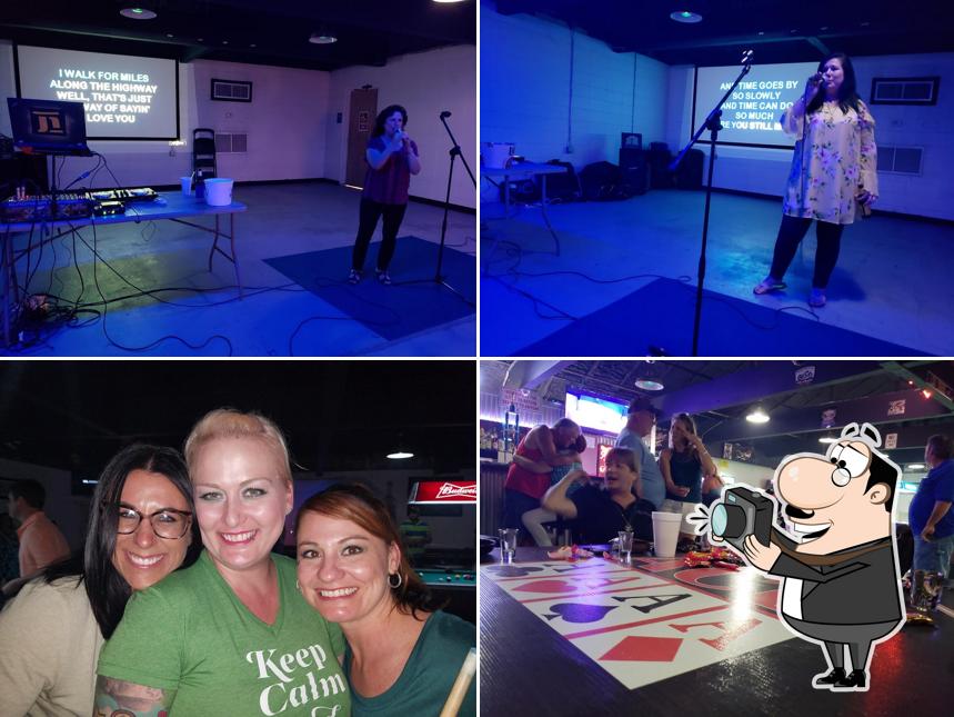 Ace's Billiards & Sports Bar in USA Restaurant reviews