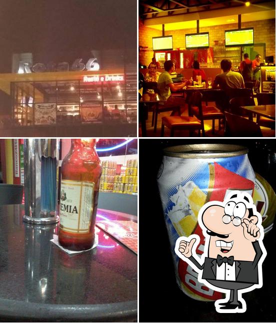 Dê uma olhada a ilustração apresentando interior e bebida no Bar Restaurante Rota 66