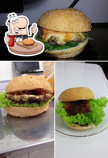 Consiga um hambúrguer no Burger Rota 53