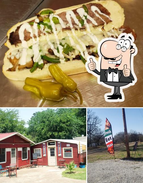 Patio pizza in Avinger Restaurant menu and reviews
