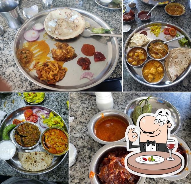 Satyanarayana paratha house, Vasad