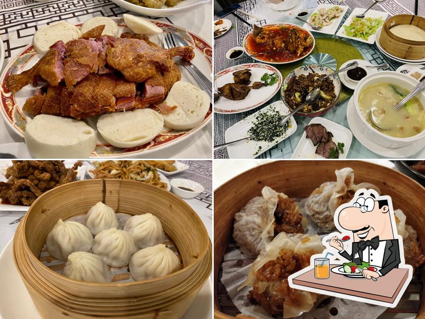 Shanghai Wonderful Restaurant, 9260 Bridgeport Rd in Richmond