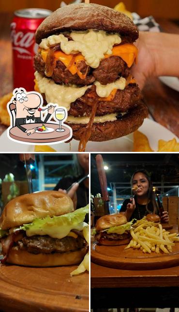 Platos en Restaurante temático Mr Valhalla Búzios