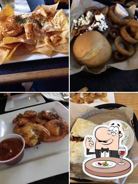 Doc's Riverside Grille, Centreville - Restaurant menu, prices and reviews