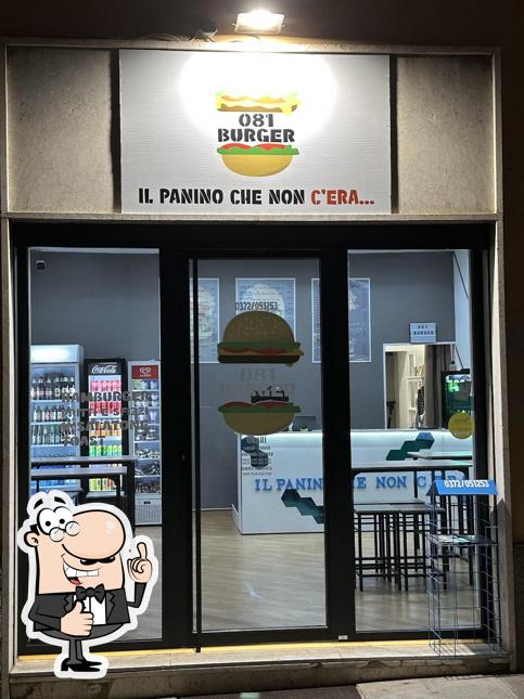 Vedi questa immagine di 081 burger