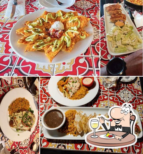 Chilis Ambiance Mall Gurgaon, Gurugram, 3rd Floor Restaurant menu and reviews