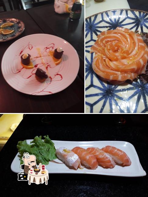 Comida em RIBÁRO restaurante Japonês