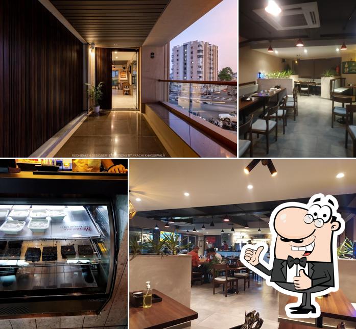Coffee King, Surat Restaurant menu and reviews