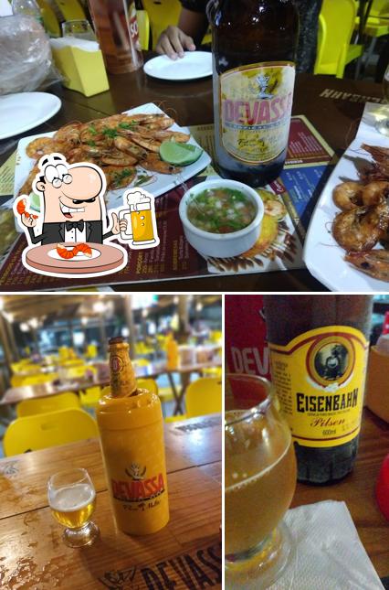 Boteco do Caranguejo - Itaigara fornece uma variedade de cervejas