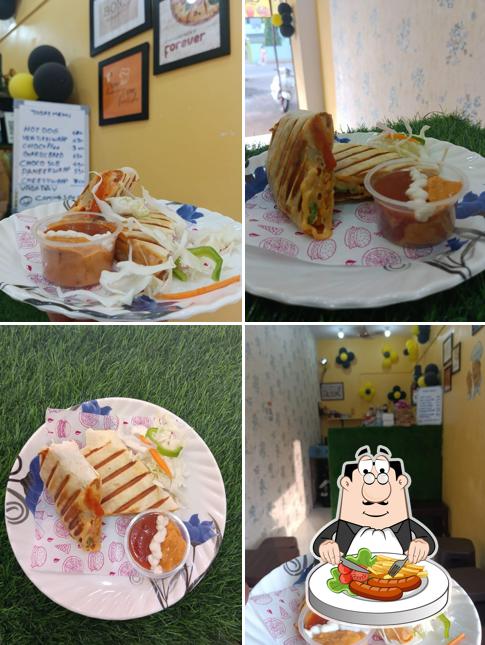 Vadapav wala (वड़ापाव वाला)