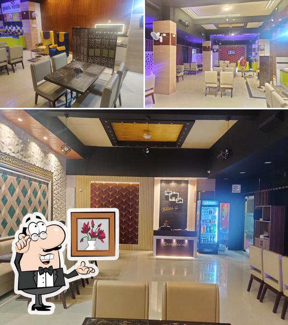 The interior of FOOD COURT