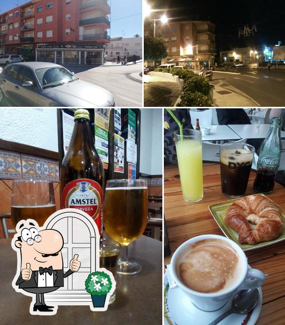 The picture of Bar Restaurante Prado’s exterior and drink