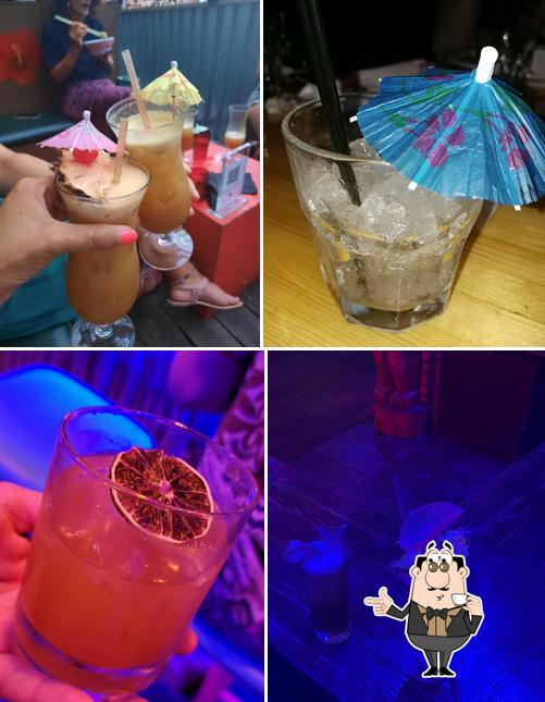 Snowbird Tiki Bar, 6388 Rue StHubert in Montréal Restaurant reviews