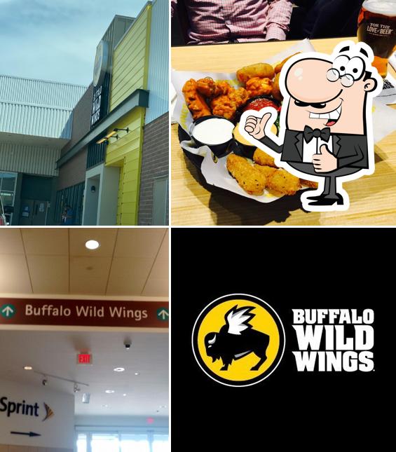 Buffalo Wild Wings, 250 Granite St 1025B in Braintree Restaurant
