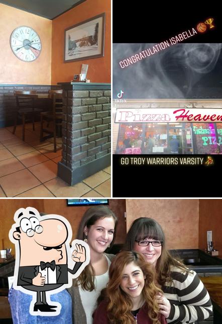 Michelangelo's at Pizza Heaven Fullerton Restaurant in Fullerton
