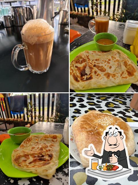 Comida en Roti Canai & Teh Tarek Ahbab