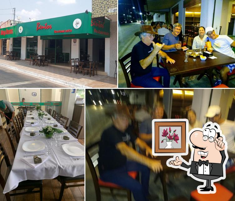 O interior do Restaurante e Adega Bentos