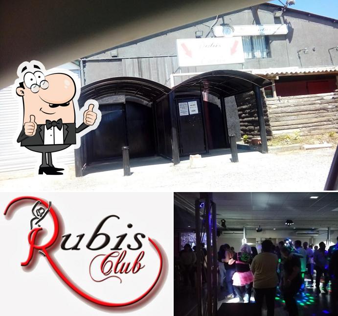 Here's a pic of Le Rubis