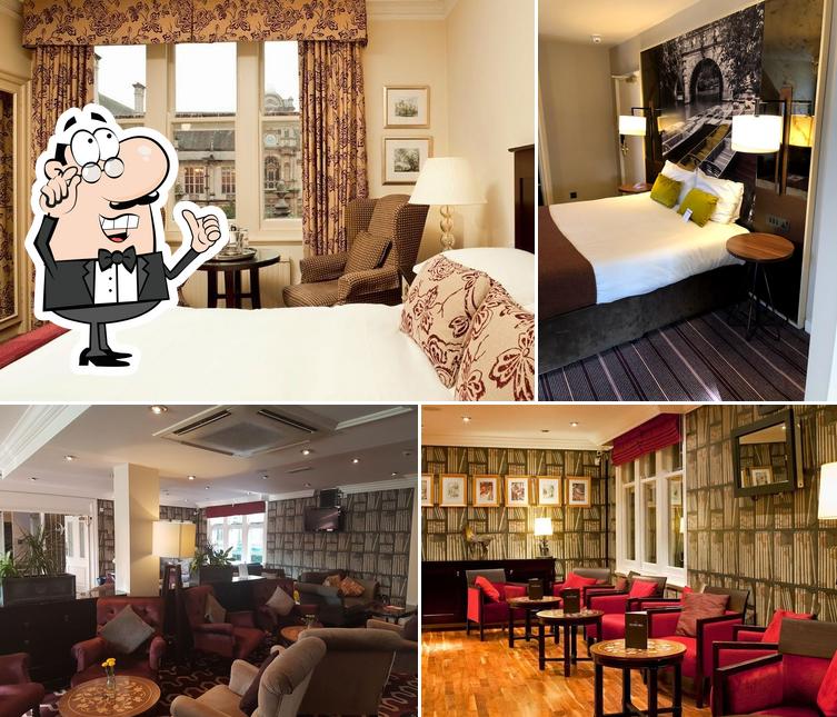 Mercure Oxford Eastgate Hotel in Oxford Restaurant menu and reviews