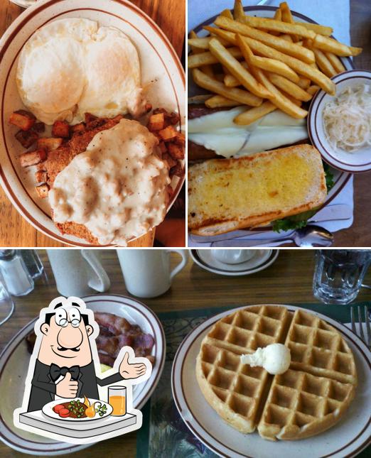 Sandy's Waffle & Dinner Haus in Leavenworth Restaurant menu and reviews