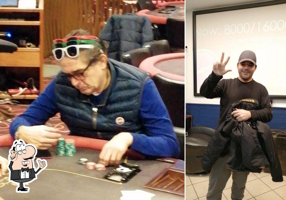 Gli interni di Hold'em Follonica