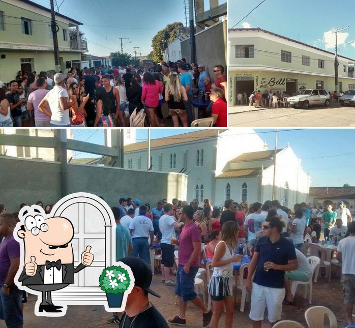O exterior do Bell Pizzas