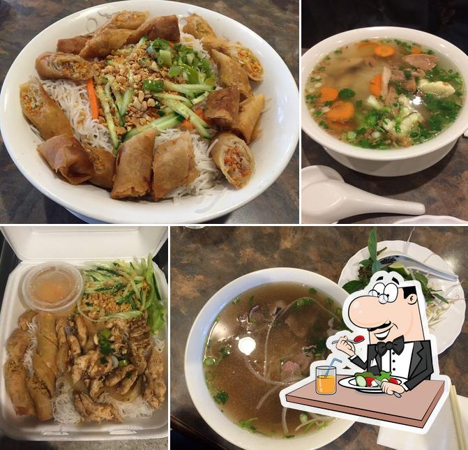 Van Son Vietnamese Cuisine CALGARY LOCATION Restaurant Calgary 308 16   Ce00 Restaurant Van Son Vietnamese Cuisine 16th AVE Meals 1 