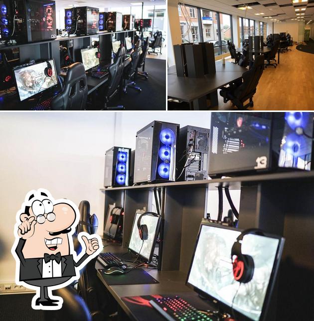 L'intérieur de Zombie Gaming Lounge